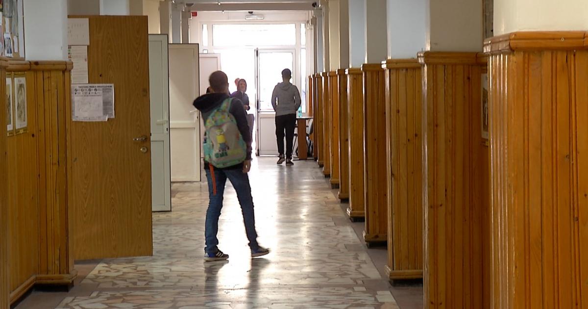 Structura anului școlar 2024 - 2025. Elevii intră de azi vacanţă, după ...