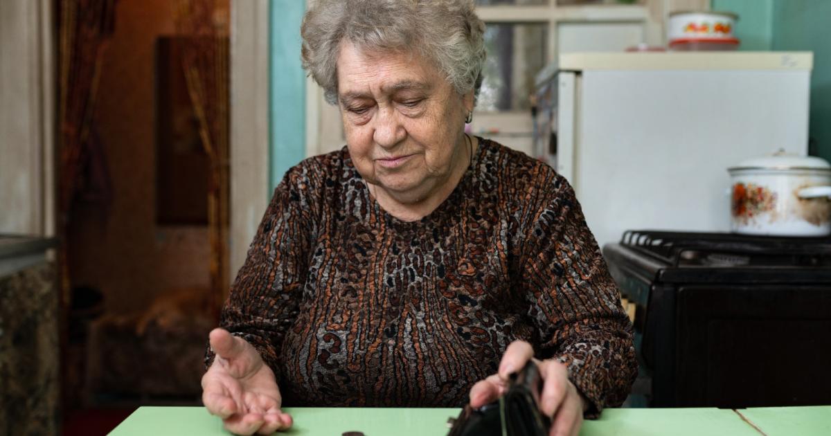 Octombrie Când intră pensiile pe card în octombrie 2026 | Observator News
