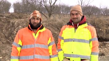 Ce salarii le oferă România indienilor care vin să ne construiască autostrăzile: "Primim aici bani foarte buni"