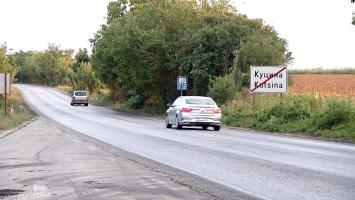 Pericole mari pe drumul din Bulgaria unde şi-au pierdut viaţa cei trei români. Pe aici trec zilnic mulţi turişti plecaţi în concediu
