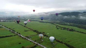 Experiență inedită pentru turiști, la Festivalul Baloanelor, din Mureș: "Recomandăm cu încredere tuturor"