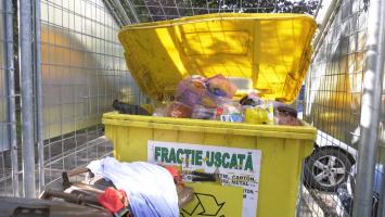 Amenzi de până la 20.000 de lei pentru localnicii care aruncă gunoiul la întâmplare. România, pe penultimul loc în UE la reciclarea deşeurilor