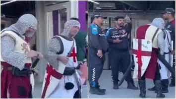 Englezii, interzişi să se îmbrace în cruciaţi la meciurile din Qatar. Costumele, ofensatoare la adresa musulmanilor. VIDEO