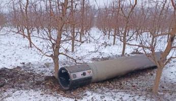 Momentul în care o rachetă cade în nordul R.Moldova. Localnicii au auzit două explozii puternice