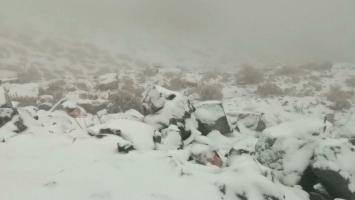 Fenomen bizar: A nins pe muntele Soarelui, Jabal Sham, cel mai înalt munte din Oman