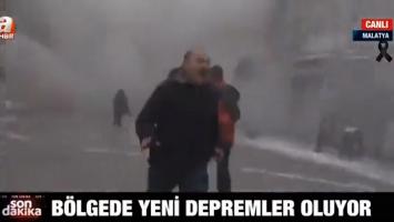 Scene apocaliptice transmise live la TV în Turcia. Clădiri care se prăbuşesc în timpul celui de-al doilea cutremur masiv. VIDEO