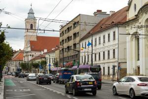 Orașele din România cu cele mai scumpe chirii. Cu 300 de euro abia se poate închiria o garsonieră