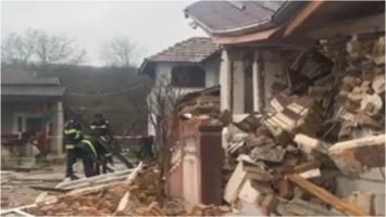Descoperire şocantă în satul din Dolj unde o casă a sărit în aer deși localitatea nu este racordată la gaze. Ce au găsit specialiştii