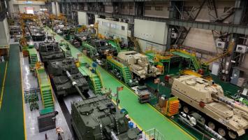 Miza vizitei lui Iohannis la Seul: România va avea un arsenal militar de 1 miliard de dolari de la coreeni