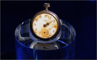 Ceasul uneia dintre victimele care a pierit pe Titanic, scos la licitaţie. Cât valorează acum obiectul
