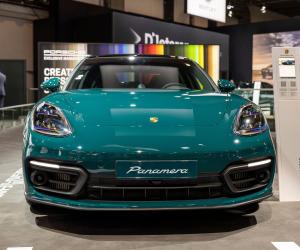 Gafă la o reprezentanță Porsche. Cu cât a fost scos la vânzare un model Panamera, vândut de obicei cu 148.000 de dolari